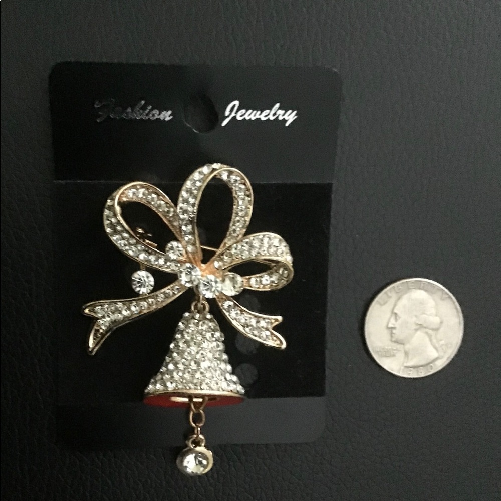 Holiday Pin Bell New Wedding